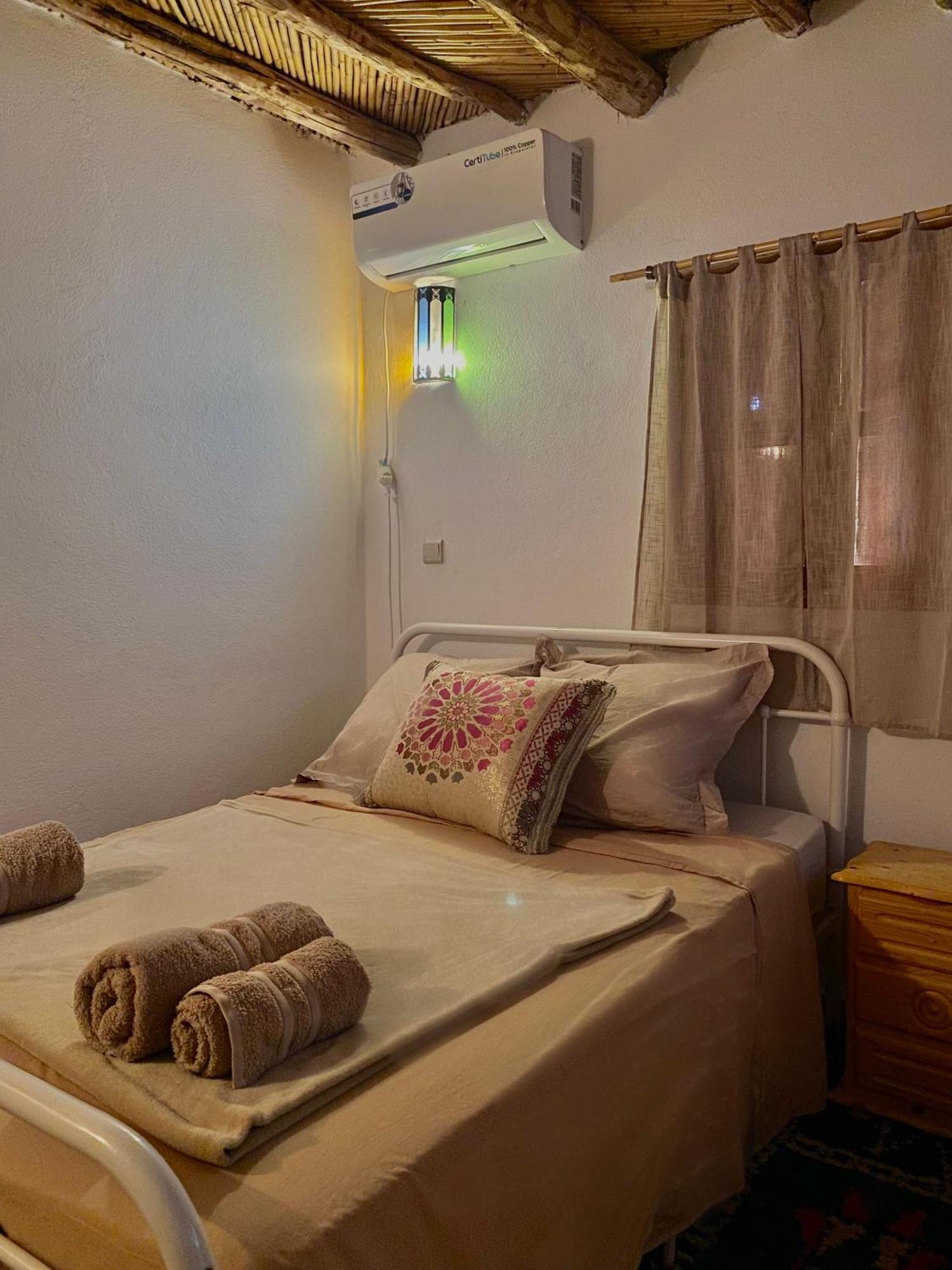 Ksar Montana Hotel, Chambres Piscine Taforhalt Buitenkant foto